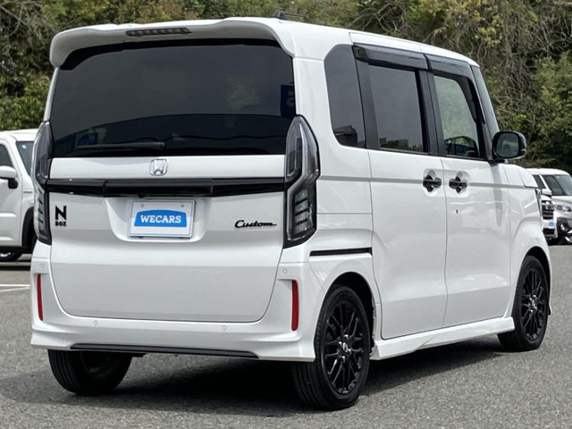 N-BOXカスタムL ターボ スタイルプラス ブラック