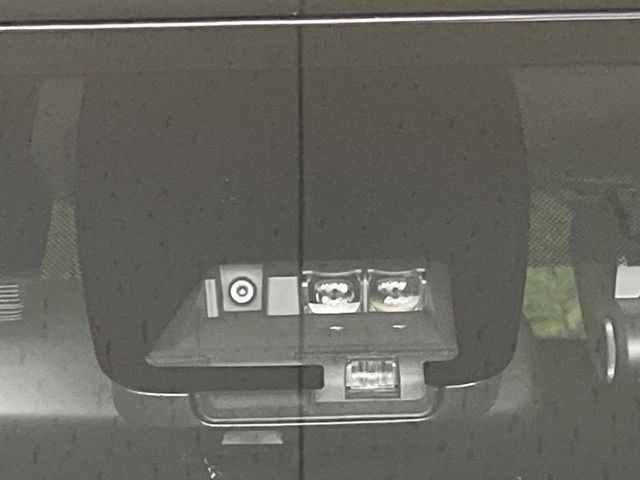 ヴォクシー1.8 ハイブリッド ZS 煌