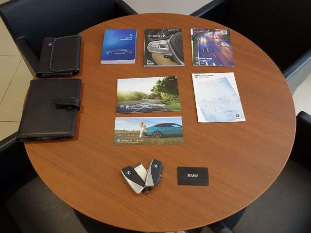 5シリーズセダン523d xドライブ Mスポーツ 4WD