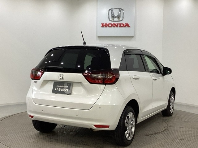 フィット1.5 ベーシック 4WD