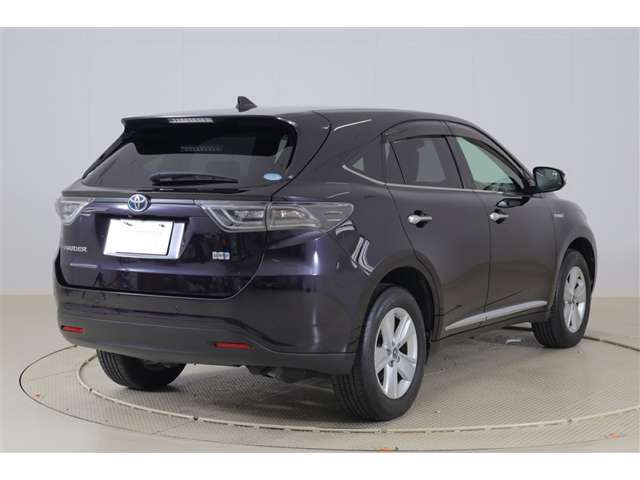 ハリアー2.5 ハイブリッド E-Four エレガンス 4WD