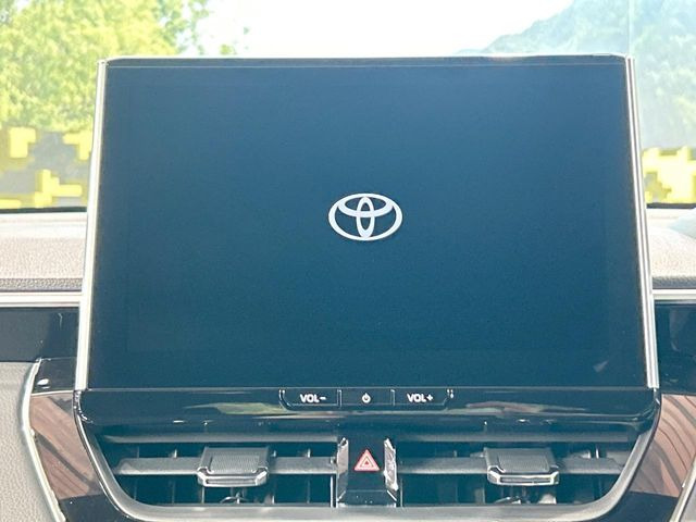 �y10.5�C���` �f�B�X�v���C�I�[�f�B�I�z���ʂ̃f�B�X�v���C��AppleCarPlay��AndroidAuto�����p�\�B�傫�ȉ�ʂŃX�}�z�i�r�A�v���������p���������܂���