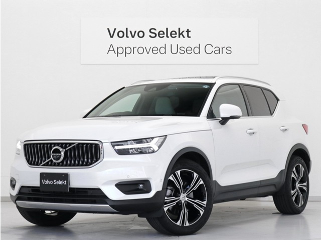 XC40B4 AWD インスクリプション 4WD