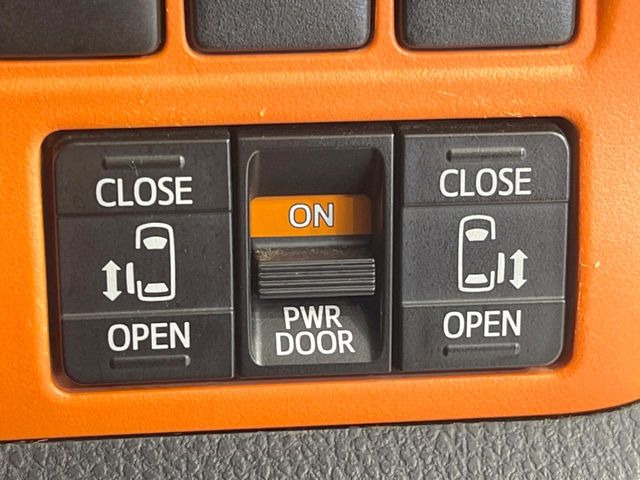 ヴォクシー2.0 ZS