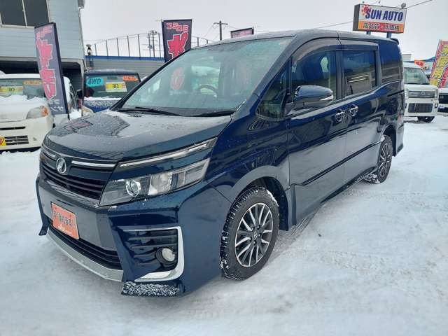 ヴォクシー2.0 ZS 4WD