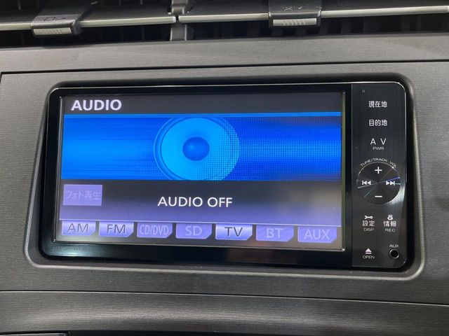 プリウス1.8 S LEDエディション