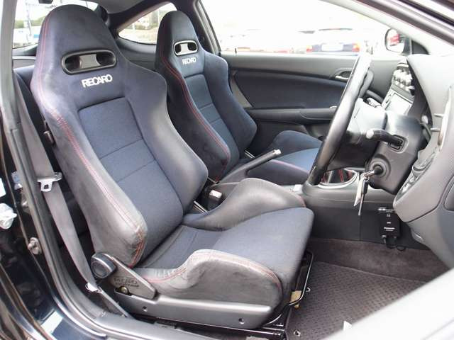 �l�C��BRIDE����RECARO���Ȃǂ̃X�|�[�c�V�[�g�������ȋ��z�ɂĂ����t���\�ł��B�t���o�P�b�g�V�[�g����Z�~�o�P�b�g�V�[�g�܂ŁA���C�y��047-492-4000�܂ł��₢���킹�������܂�