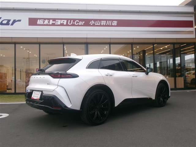 クラウンスポーツ2.5 Z E-Four 4WD