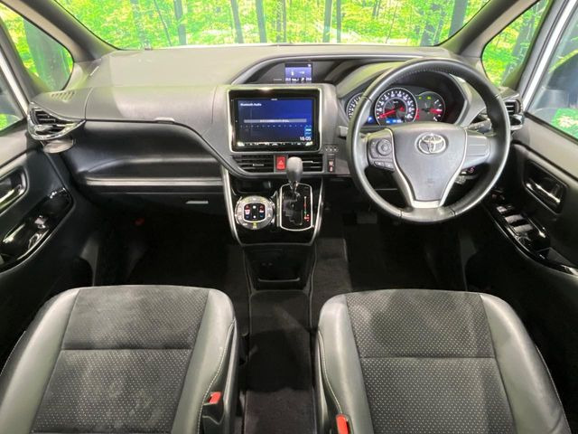 ヴォクシー2.0 ZS 煌III