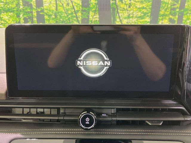 セレナ1.4 e-POWER ハイウェイスターV