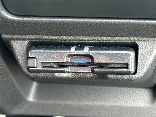 レヴォーグ1.8 STI スポーツ 4WD