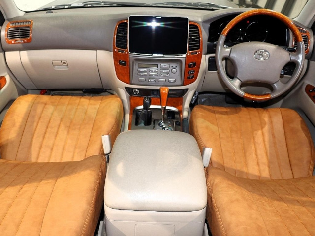 ランドクルーザー1004.7 VXリミテッド 4WD