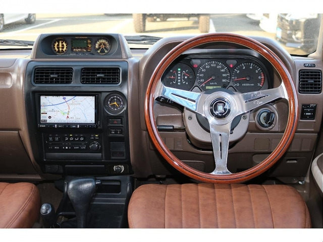 ランドクルーザープラド2.7 RX 4WD