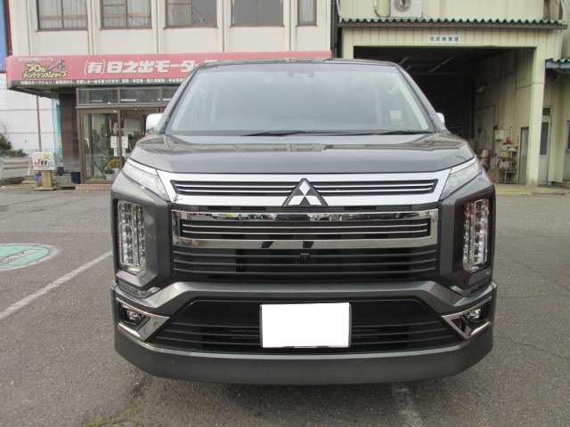 デリカD:5アーバンギア 2.2 G パワーパッケージ 4WD