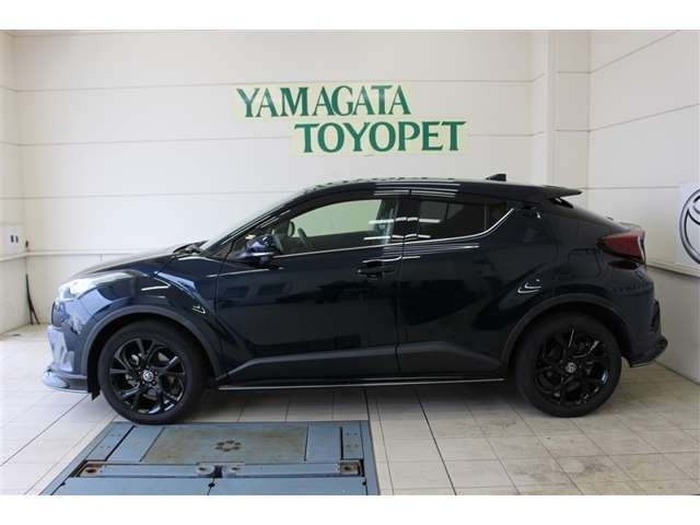 C-HR1.2 G-T モード ネロ 4WD