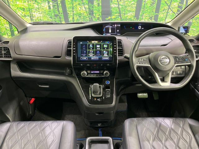 セレナ1.2 e-POWER ハイウェイスターG