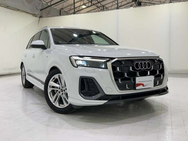 Q750 TDI クワトロ Sライン ディーゼル 4WD