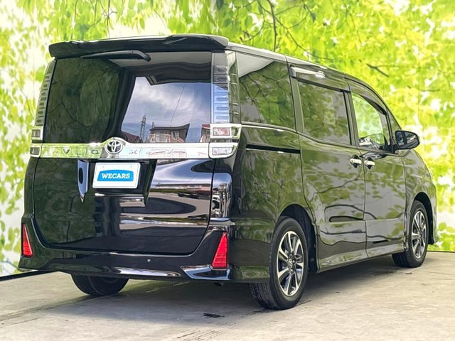 ヴォクシー2.0 ZS 煌III