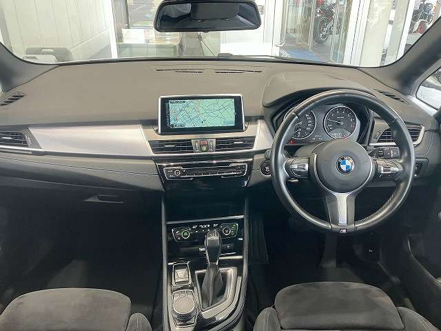 2シリーズアクティブツアラー218i Mスポーツ