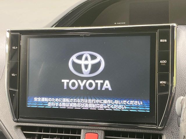 エスクァイアハイブリッド1.8 Gi ブラックテーラード