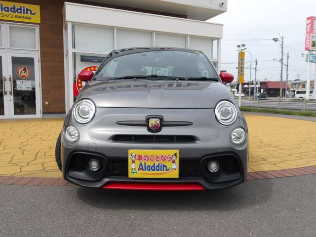 アバルト595コンペティツィオーネ スティーレ