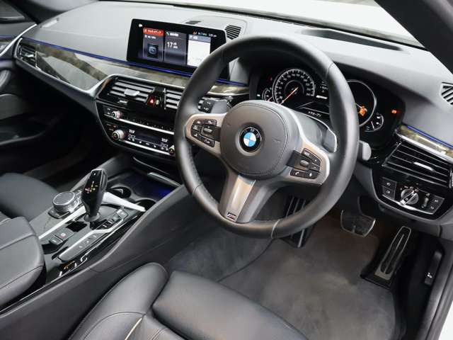 5シリーズセダン530e Mスポーツ