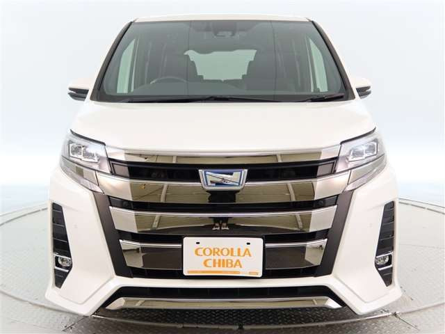 ノア1.8 ハイブリッド Si W×B II