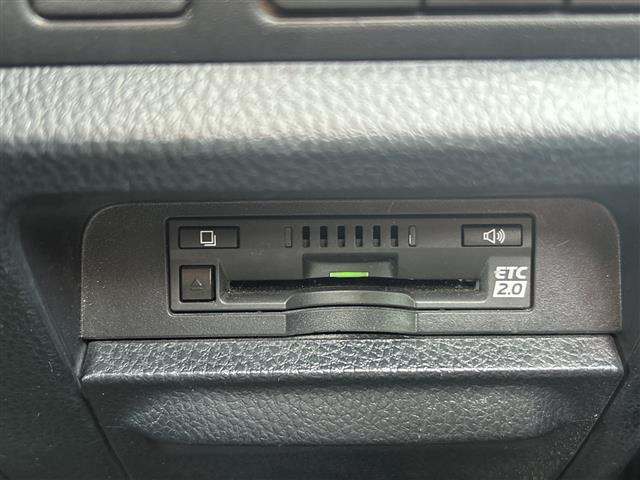 ヴォクシー2.0 ZS 煌