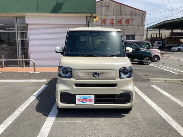 N-BOXファッションスタイル モノトーン