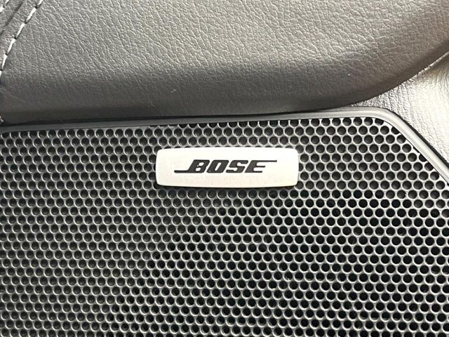 �yBOSE�T�E���h�V�X�e���t�������i�r�z�[���̃i�r�@�\�͂������A���x�ȃ`���[�j���O�\�͂����ڂ���Ă���A�������ȉ��y�����y���݂��������܂���