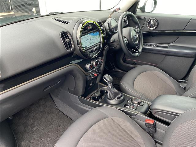 ミニクロスオーバークーパー D