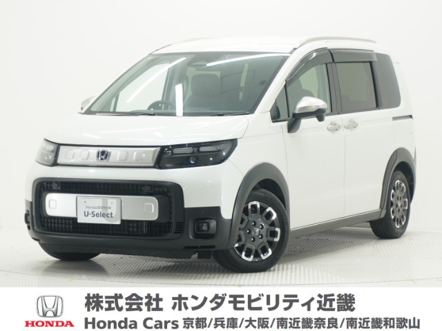 フリード1.5 e:HEV クロスター