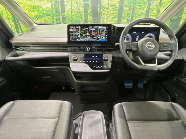 セレナ1.4 e-POWER ハイウェイスターV