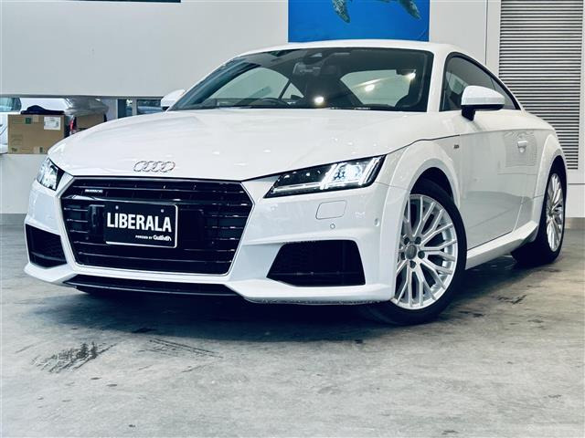 TTクーペ2.0 TFSI クワトロ 4WD