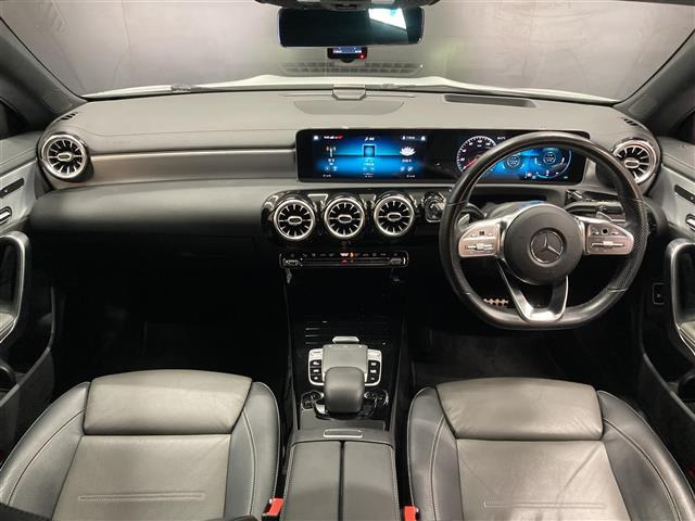 CLAクラスCLA200d AMGライン