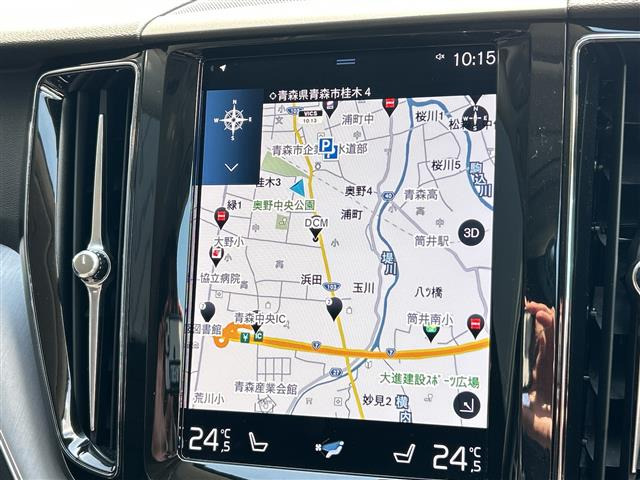 XC60B5 AWD モメンタム 4WD