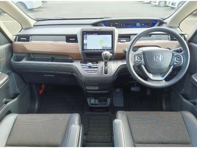 フリード1.5 クロスター