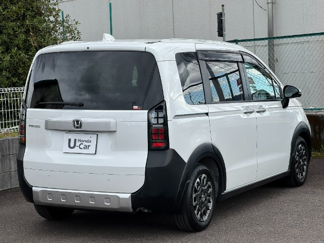 フリード1.5 クロスター