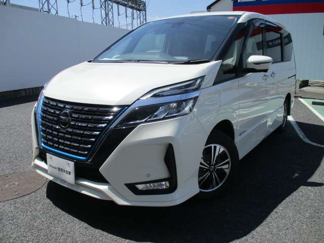 セレナ1.2 e-POWER ハイウェイスターV