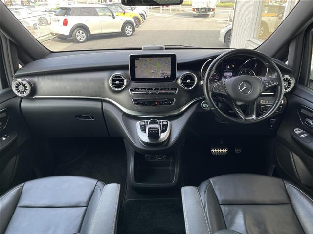 VクラスV220d スポーツ