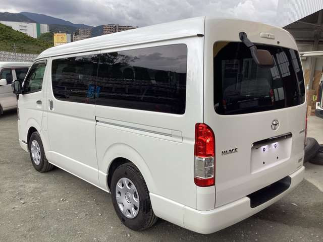 ハイエースバン2.8 スーパーGL ワイド ダークプライムII ロング ミドルルーフ  ディーゼル