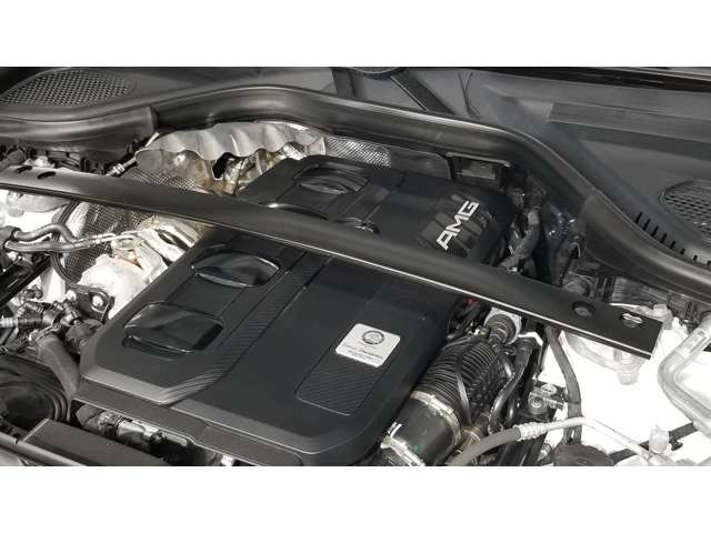 GLCクーペAMG GLC43 4マチック (BSG搭載モデル) 4WD