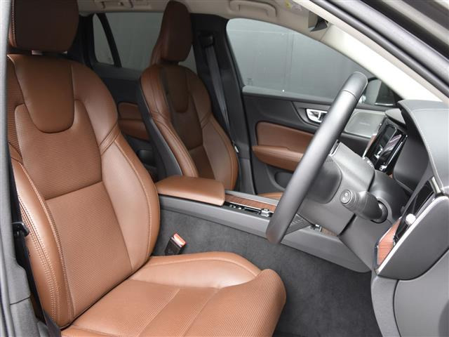 V60T5 インスクリプション