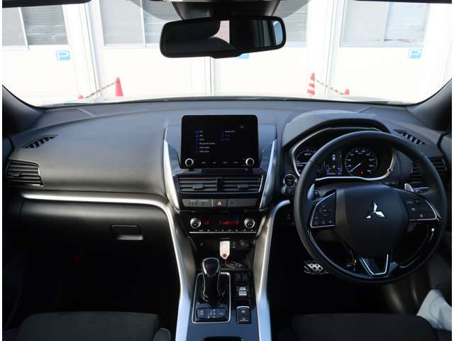 エクリプスクロスPHEV 2.4 P 4WD