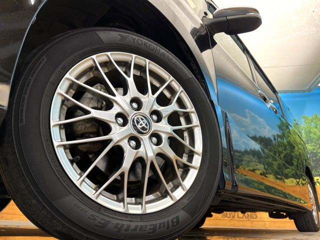 �y����16�C���`�A���~�z�C�[���z�O�ςɃ}�b�`���������A���~�z�C�[���𑕒����Ă���܂��B�e��ЊO�A���~�z�C�[����A�X�^�b�h���X�^�C�����戵�����Ă���܂��B���񂲑��k����������