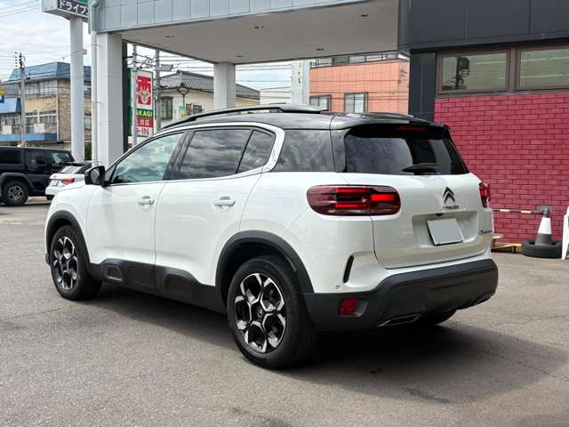 C5エアクロスSUVシャイン パック ブルーHDi ディーゼル