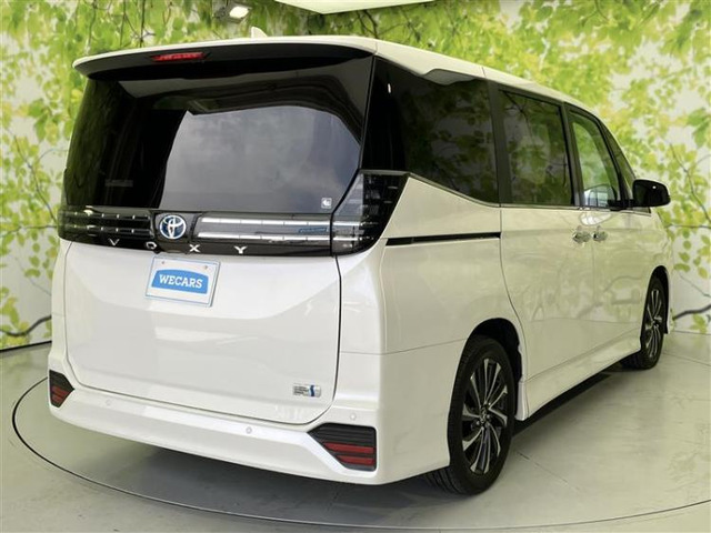 ヴォクシー1.8 ハイブリッド S-Z