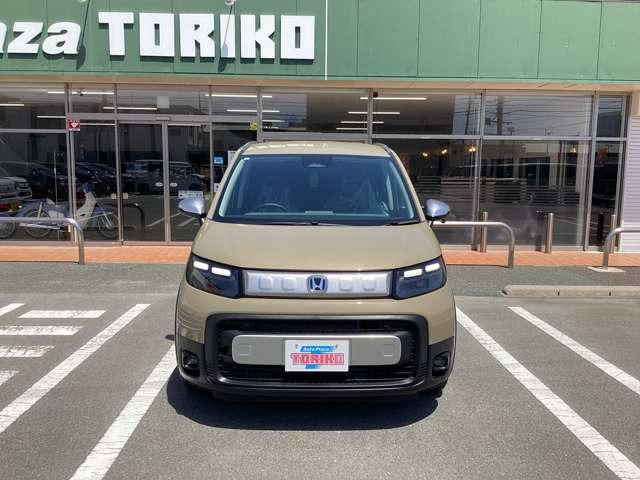 フリード1.5 e:HEV クロスター