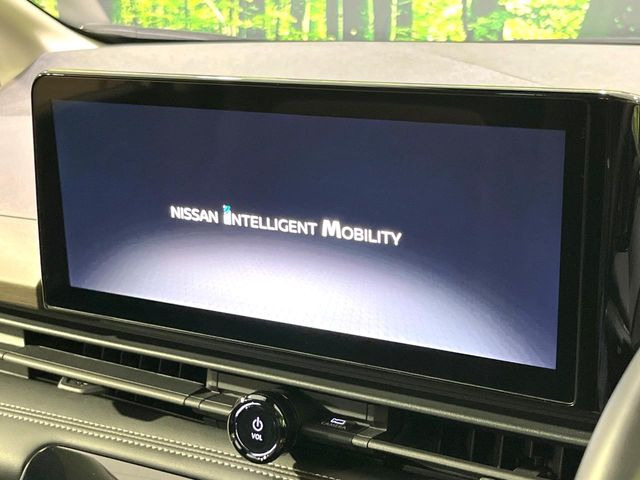 セレナ1.4 e-POWER ハイウェイスターV