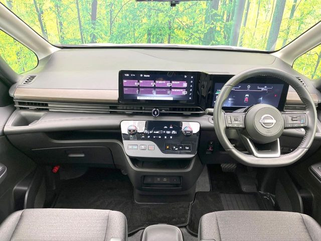 セレナ1.4 e-POWER ハイウェイスターV